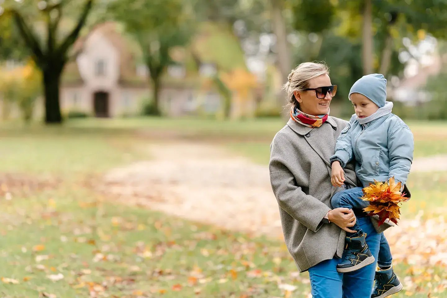mother and daughter autumn day